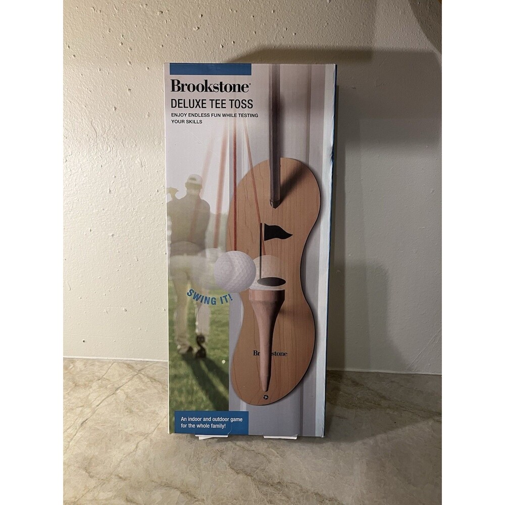 NIB Brookstone Deluxe Tee Toss Indoor Outdoor Golf Game